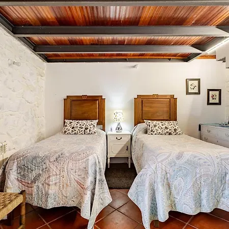 Casa Da Lapa - Private Nature With Pool For Families & Groups Paredes de Coura